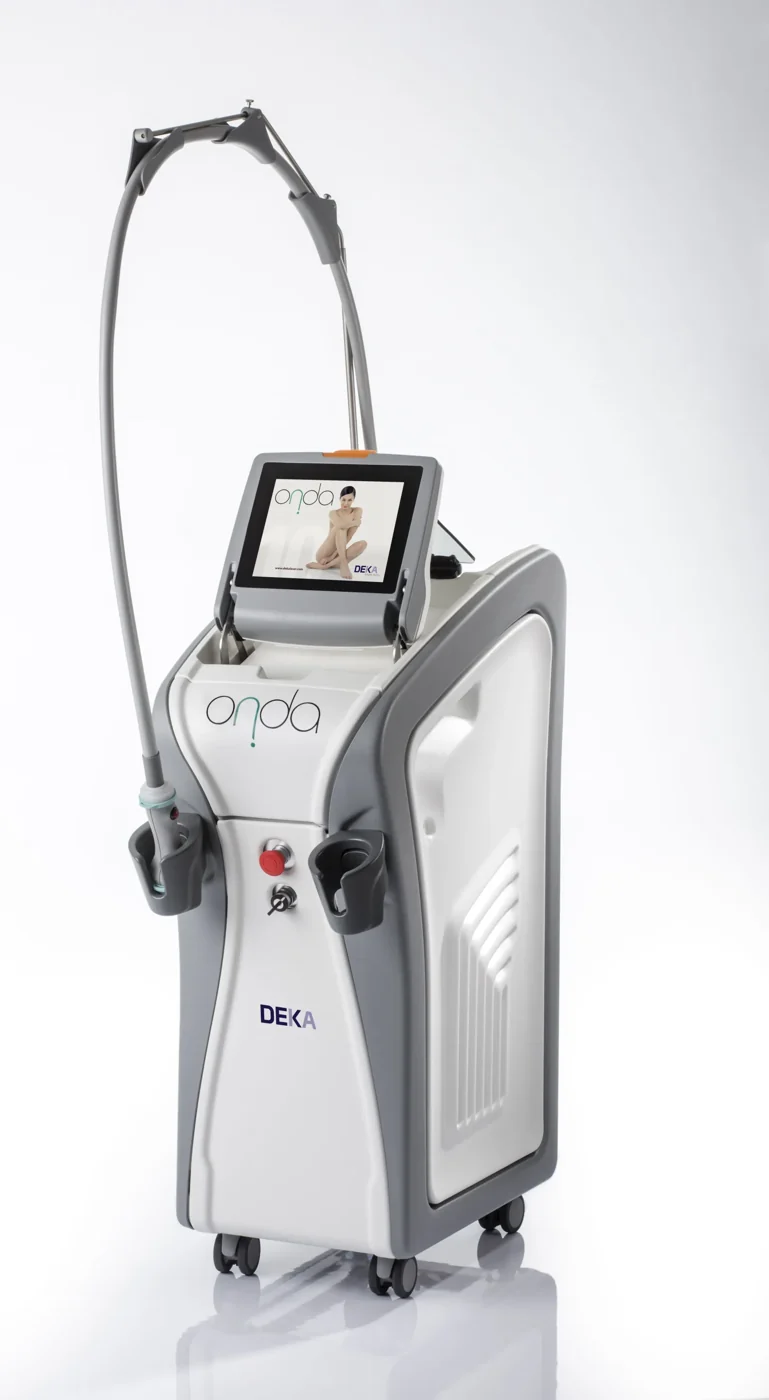Onda Coolwaves microwave platform by DEKA with its two applicator arms